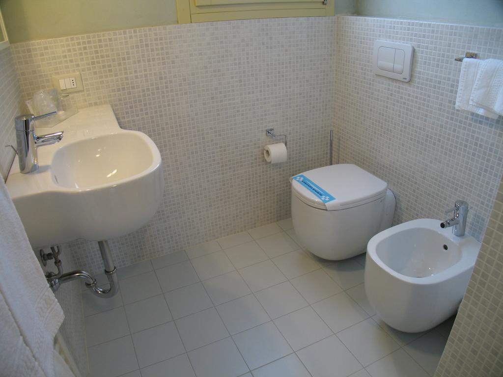 6 Porte Guesthouse Mantua Exterior foto