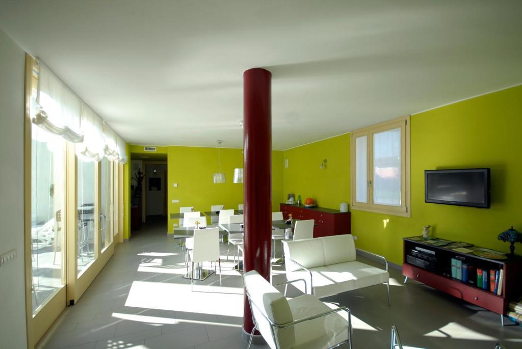 6 Porte Guesthouse Mantua Exterior foto